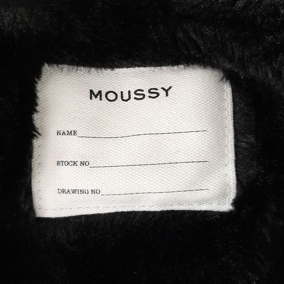 Moussy long parka with fur hood - Picture 4 of 16